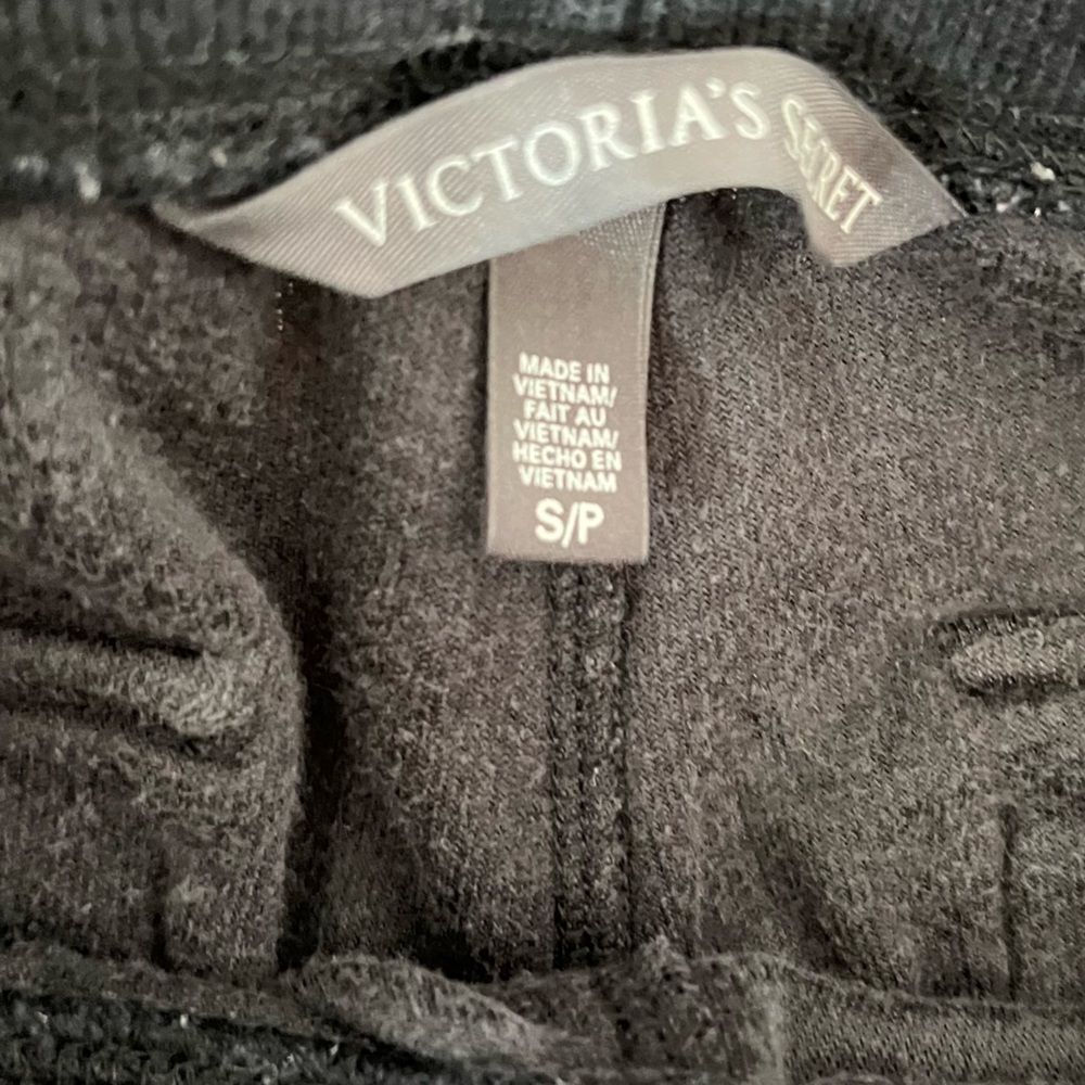Victoria’s Secret Y2K Black Velour Rhinestone Bling Tracksuit - Picture 8 of 8